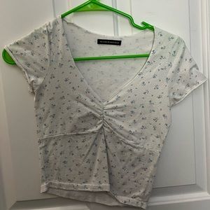 brandy melville short sleeve white and blue short sleeve